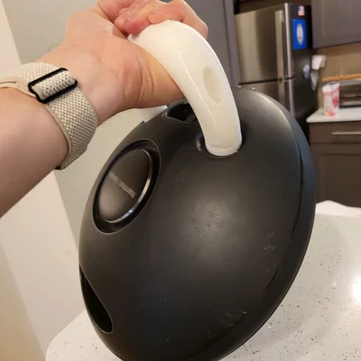 Tay cầm kiêm chân đế cho loa Harmon Kardon Onyx Studio 4
