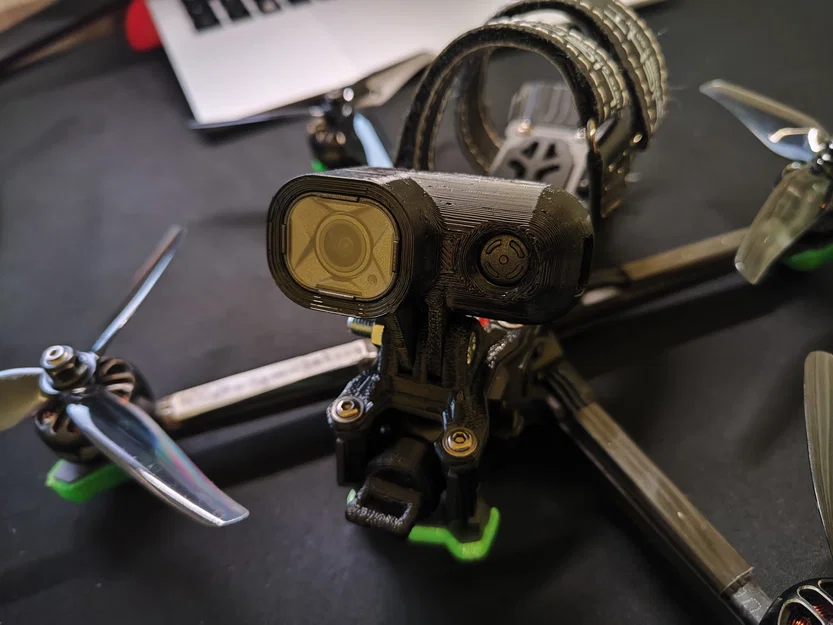 Ngàm kiểu GoPro & nắp che lens cho RunCam Thumb Pro v2 - Image 1