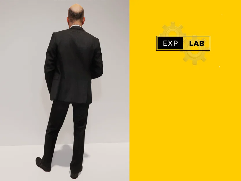 Mô hình người đàn ông mặc vest (Man in suit 2) cho sa bàn kiến trúc - Image 2