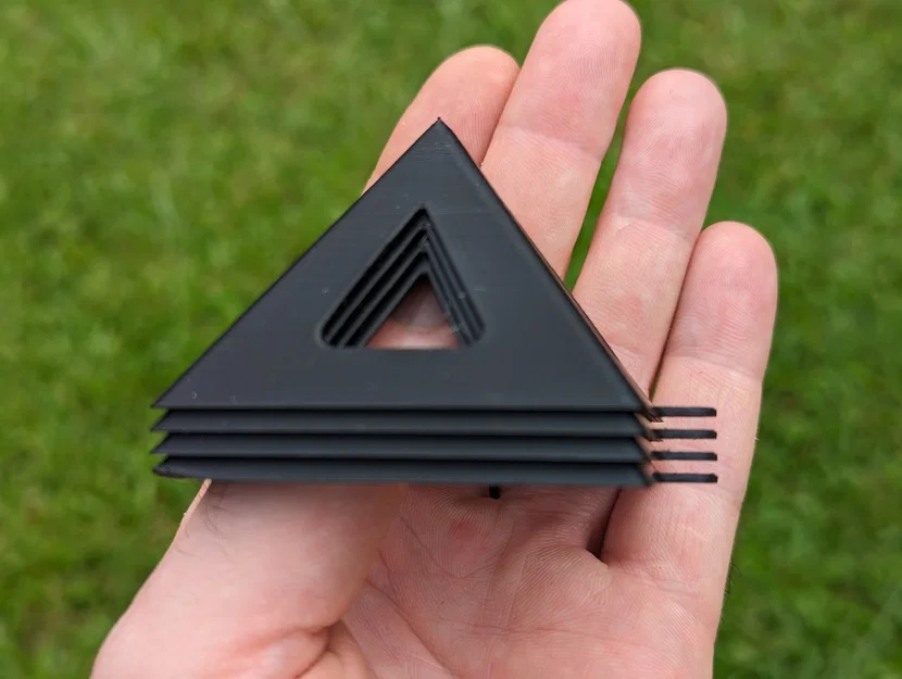 Kim tự tháp đỡ đồ sơn (Paint pyramid) - Bản Remix - Image 5