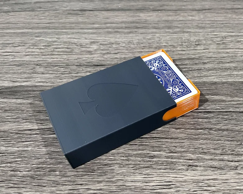 Hộp Đựng Bài Tây (Playing Card Case) Mỏng Gọn - Image 2
