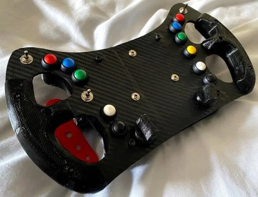 Vô lăng giả lập Ferrari 488 GT3: Mô hình 3D cho tín đồ đua xe - Image 1
