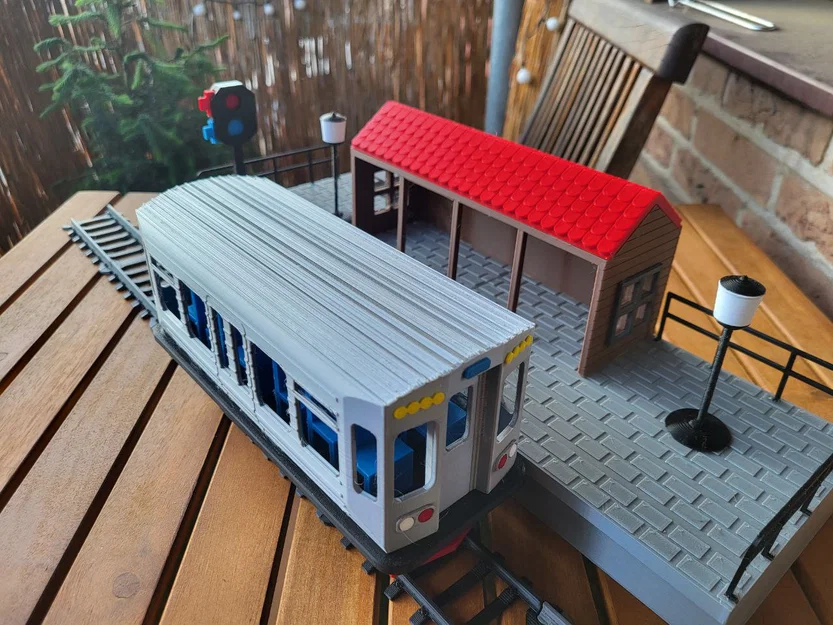 Nhà ga tàu hỏa đồ chơi (Toy Train Station) - Image 9