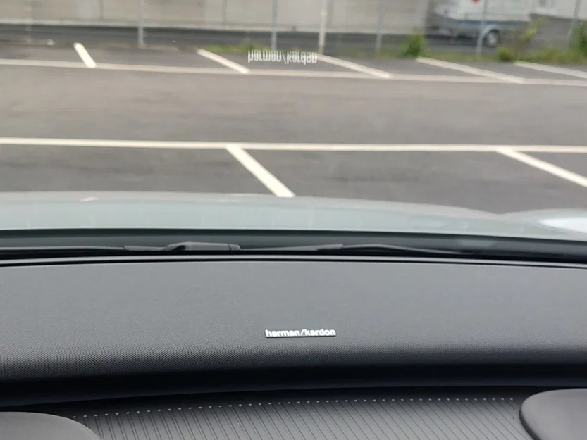 Volvo EX30 – Cover che emblem harman kardon - Image 2