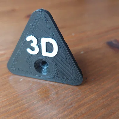 Giá treo kìm cắt nhựa 3D - Phụ kiện gọn gàng cho góc làm việc