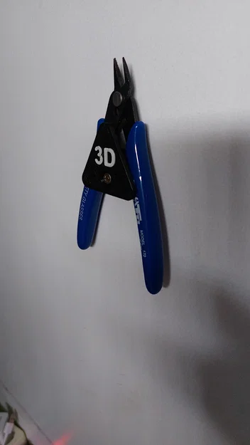 Giá treo kìm cắt nhựa 3D - Phụ kiện gọn gàng cho góc làm việc - Image 6