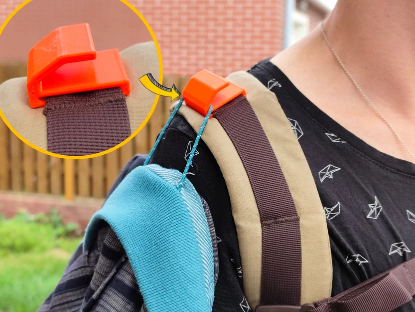 StayPut Backpack Hook – Móc gài balo chống tuột đồ - Image 1