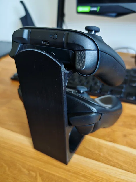 Giá đỡ đứng cho 2 tay cầm (Dual controllers stand) - Image 2