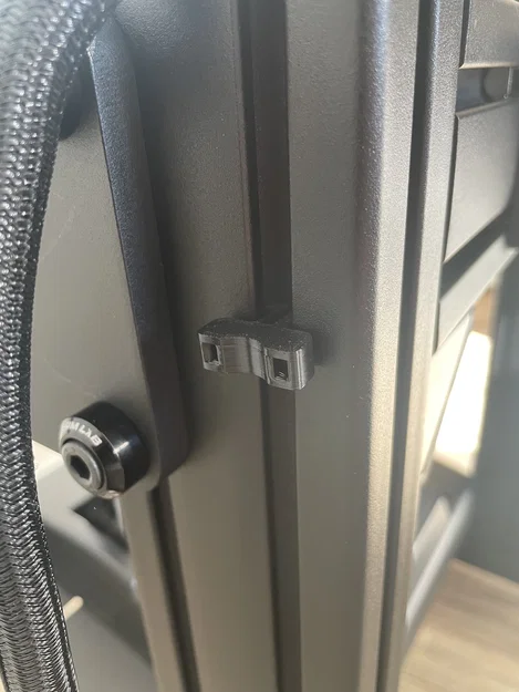 Kẹp Cố Định Dây Rút Cho Khung Nhôm 4040 (4040 Extrusion Zip Tie Clip) - Image 1