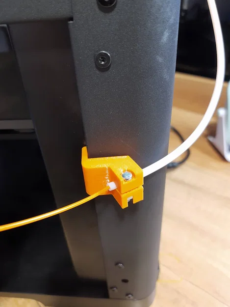 Flashforge Adventurer 5M - Kẹp hông ống PTFE - Image 2