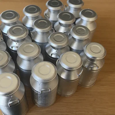 Mô hình thùng sữa cổ điển Scale Milk Churn cho xe tải mô hình