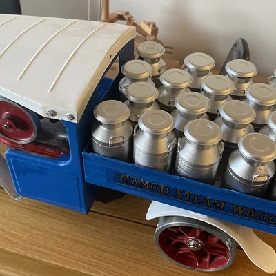 Mô hình thùng sữa cổ điển Scale Milk Churn cho xe tải mô hình