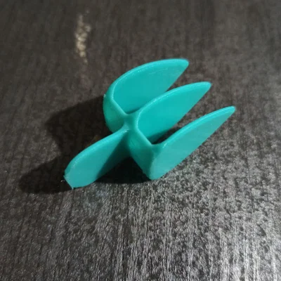 Pick guitar ba đầu (Triple guitar pick)