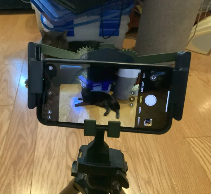 Gravity SmartPhone Holder/Mount - Giá đỡ điện thoại kẹp trọng lực - Image 9