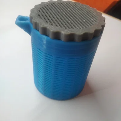 Hộp thoáng khí bền chắc treo balo