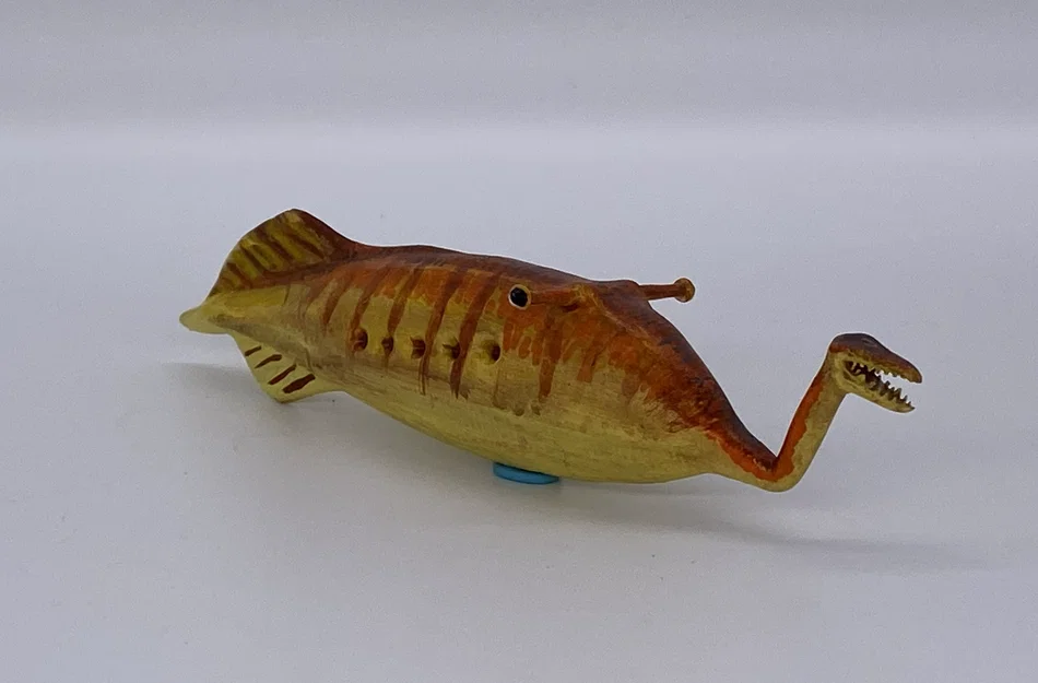 Tượng Tully Monster (Tully Monster Figurine) - Image 2