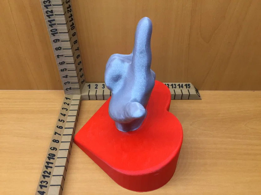 Hearts & Hands (Trái tim & Bàn tay) - Image 3