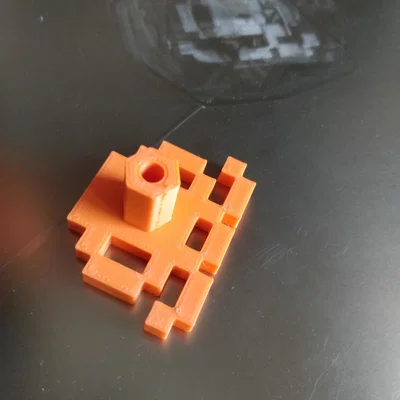 Núm Nắm Space Invaders
