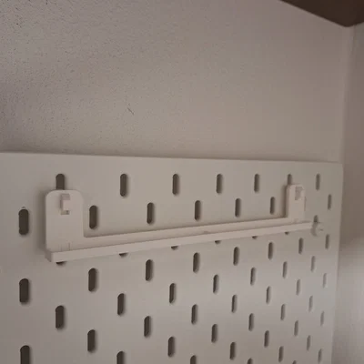 Giá treo kính mát Skadis – nhiều loại kính chung một holder