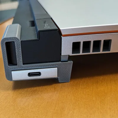 Bộ chân đế nâng cao tản nhiệt cho laptop Framework 16