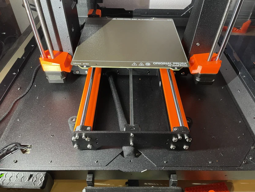 Bảo vệ bụi/bẩn cho aluminium profile Prusa MK4 - Image 1
