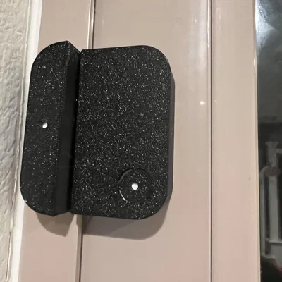 Ốp giữ cảm biến cửa/sổ Ring Alarm chống trượt khỏi đế dán