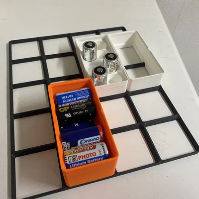 Khay pin Gridfinity CR123A/CR123 xếp chồng