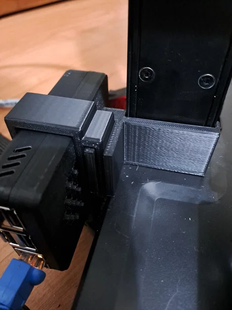 Ngàm gắn Raspberry Pi 3 cho máy in 3D Ender 3 V3 SE gọn gàng - Image 1