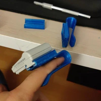 Kẹp che nắng xe UnipolMove (DESCRIPTION)