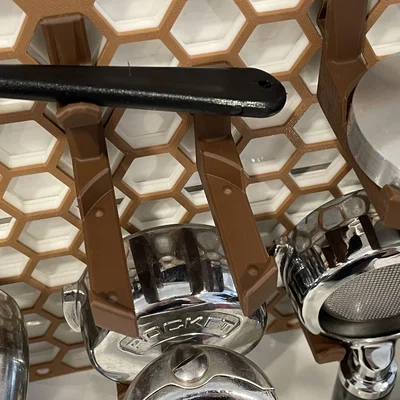 Honeycomb Coffee Wall – Tấm treo tường tổ ong cho đồ pha cà phê