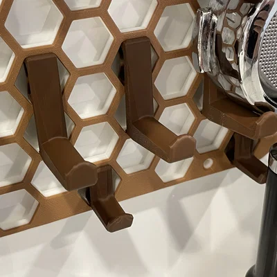 Honeycomb Coffee Wall – Tấm treo tường tổ ong cho đồ pha cà phê