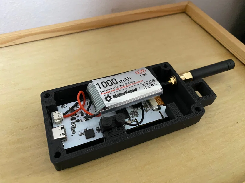 Vỏ Heltec Wireless Paper cho Meshtastic (SMA Antenna) - Image 2