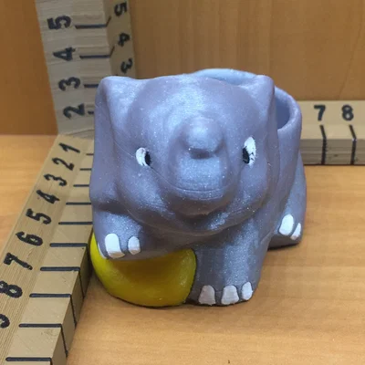 Đèn tealight hình voi (Elephant Tea Light)