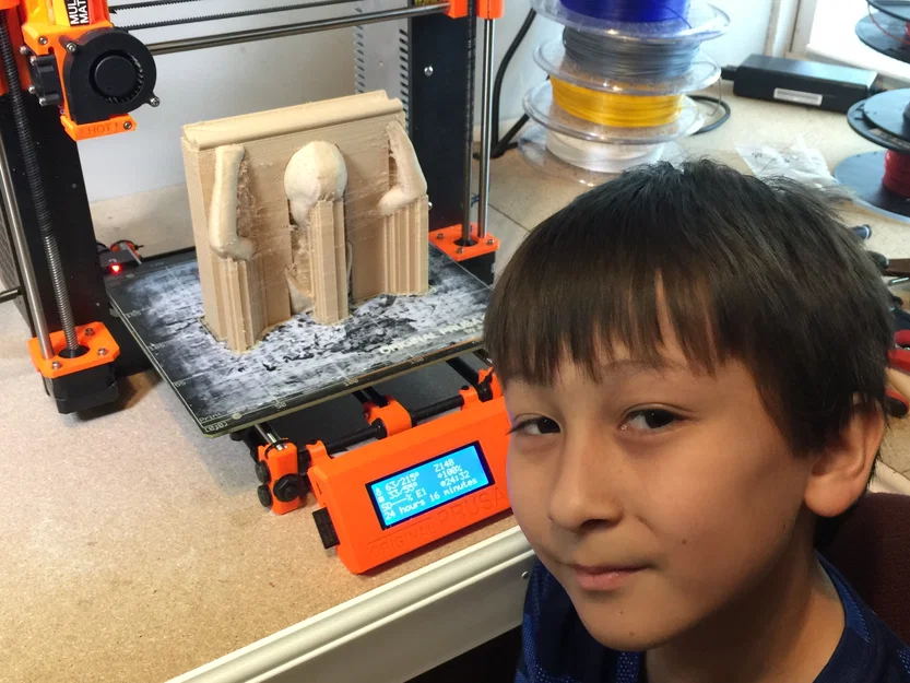 Zachary Scan - Đứng - 9 JUN 2018 - Image 6