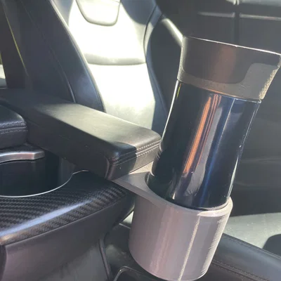 Phần mở rộng khay để ly cho Tesla Model S