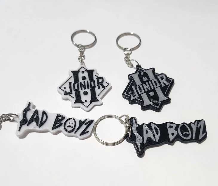 Móc khóa 3D Junior H và Sad Boyz độc đáo cho fan hâm mộ - Image 1