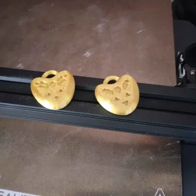 Dây chuyền UNDERTALE Heart Locket (Neclace)