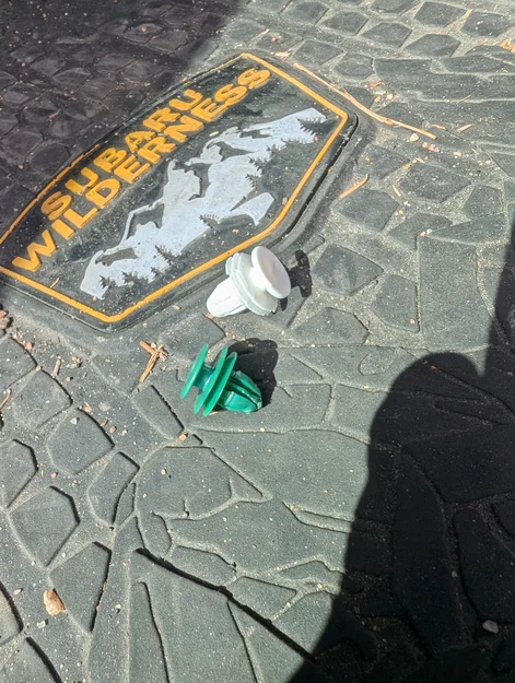 Kẹp gài tấm ốp xe (Car panel clip) - Image 3