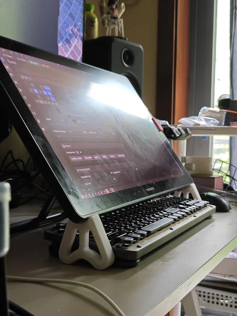 Kệ nâng mép trước cho màn hình tablet vẽ - Image 2