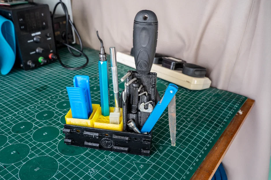 Gridfinity 1x1 Gắn Hông Cho Dụng Cụ Ender (Side-Mount) - Image 1