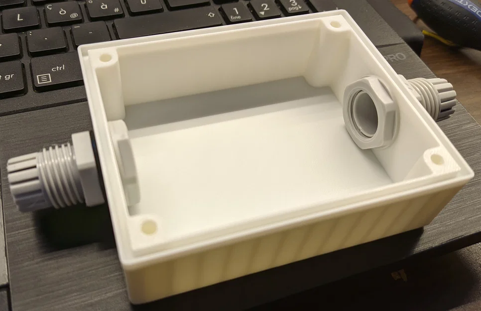 Hộp nối điện chống nước (Waterproof Junction Box v1) - Image 4