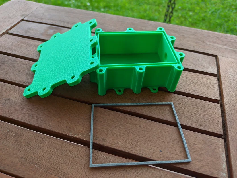 Waterproof Junction Box v2 – Hộp junction box chống nước (parametric Fusion 360) - Image 4