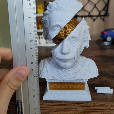 Góc Nhìn Về Một Thiên Tài: Albert Einstein