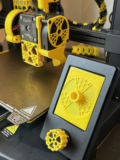 Nắp che màn hình Ender 3 V3 SE biểu tượng phóng xạ - Nhiều phiên bản - Image 2