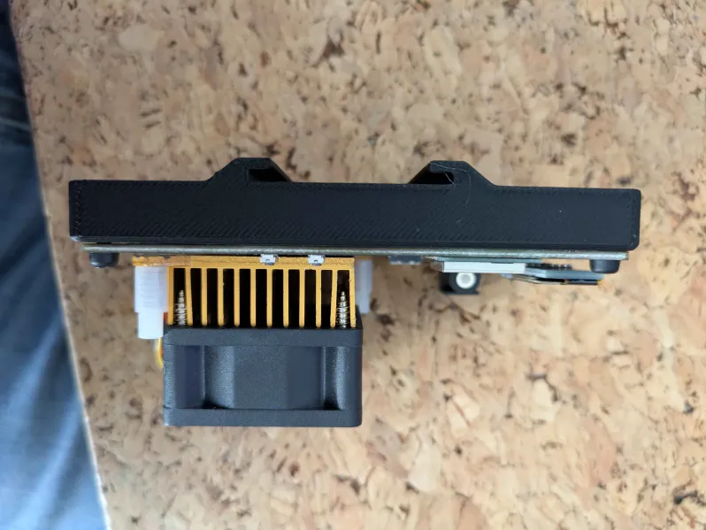 Giá đỡ Bitaxe gắn thanh ray DIN cho máy đào Bitcoin chuyên nghiệp - Image 2