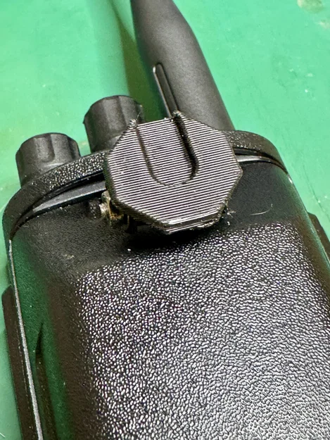 TYT MD-UV390 KlickFast Stud - Image 2