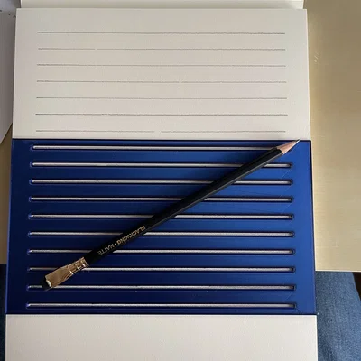 Stencil kẻ dòng cho giấy DIN A4