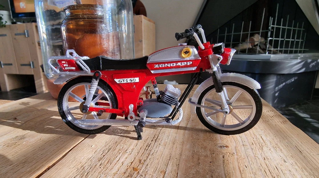 Mô hình in 3D xe máy cổ điển Zundapp KS 50 năm 1981 - Image 17