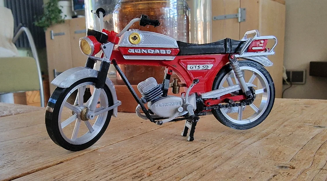 Mô hình in 3D xe máy cổ điển Zundapp KS 50 năm 1981 - Image 27