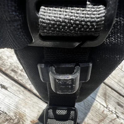 Móc treo kính mát gắn MOLLE Webbing (MOLLE Webbing Sunglasses Hanger)
